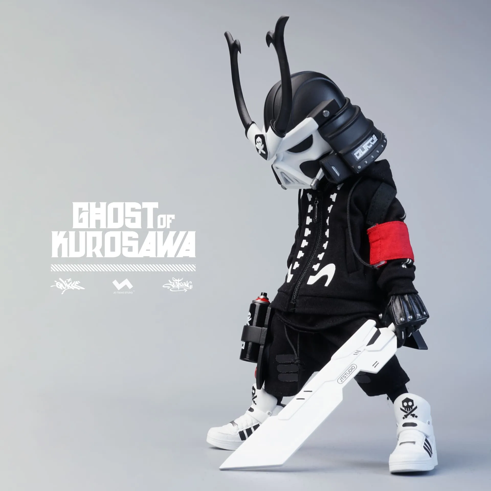 1:8 GHOST OF KUROSAWA ACTION FIGURES 8" 2GO Series #2 Kurosawa Original Black   Kurosawa White Ghost