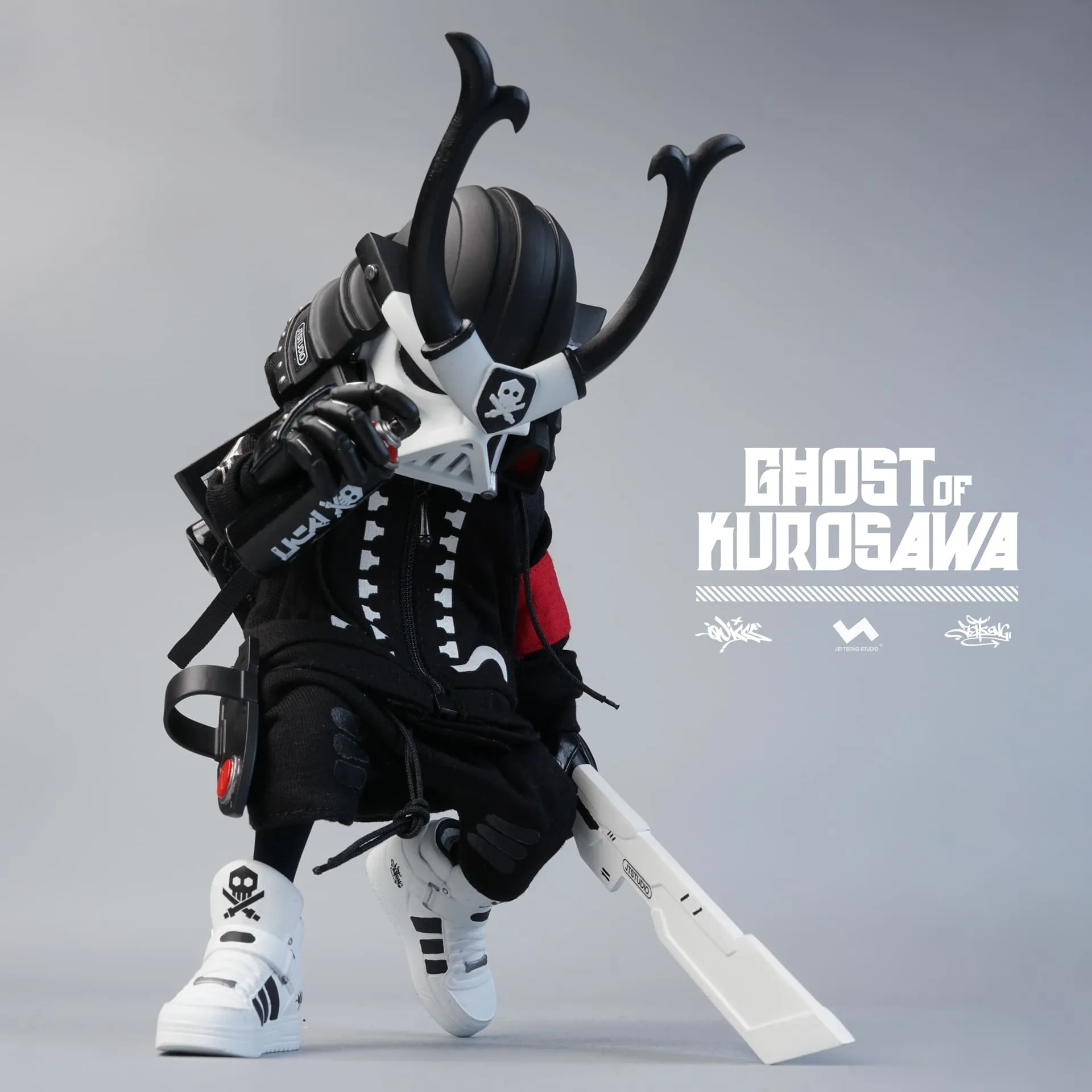 1:8 GHOST OF KUROSAWA ACTION FIGURES 8" 2GO Series #2 Kurosawa Original Black   Kurosawa White Ghost